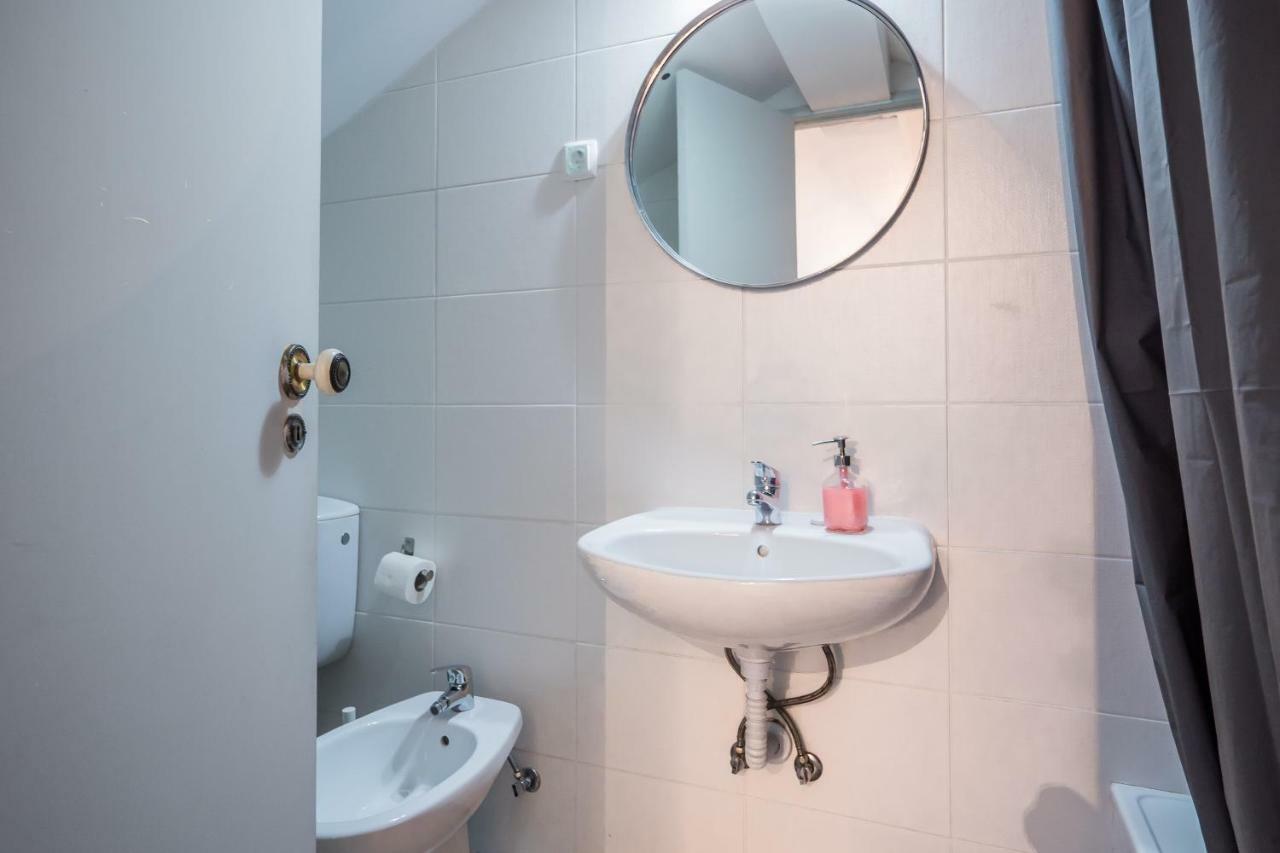 Maria'S 5Th Avenue Apartment Setubal Bagian luar foto