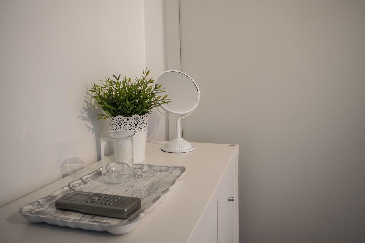Maria'S 5Th Avenue Apartment Setubal Bagian luar foto